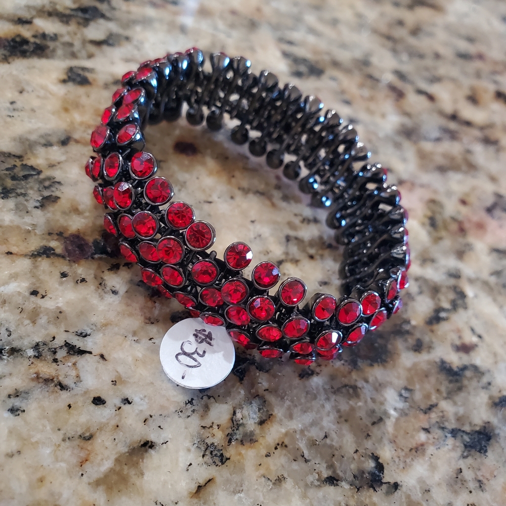 Elegant Red and Black Crystal Bracelet